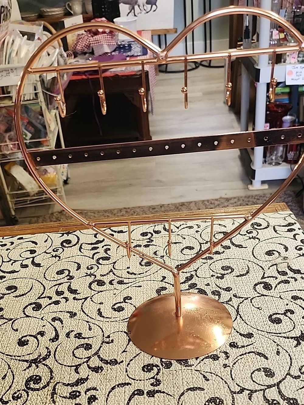 Heart-Shaped Jewelry Stand - Rose Gold